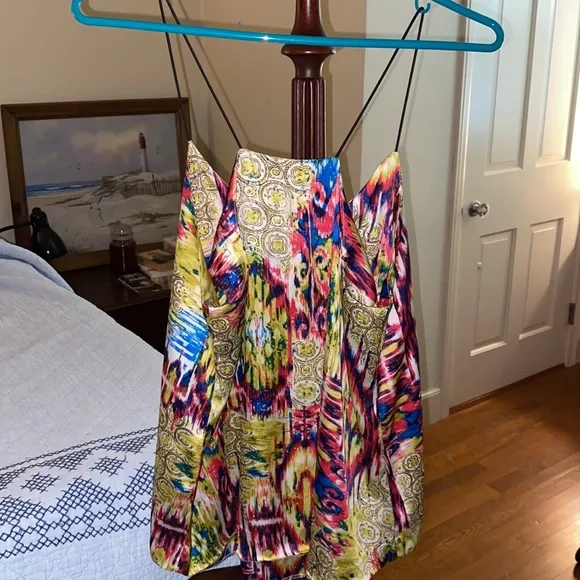 Tank top - Picture 2 of 3